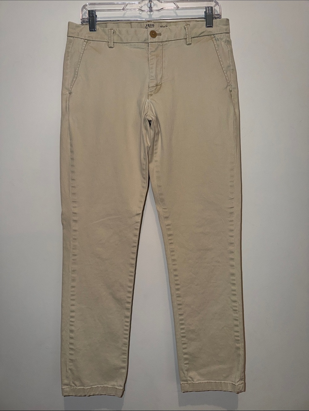 Izod Men’s 30x30 slim fit Khaki Stretch Chinos